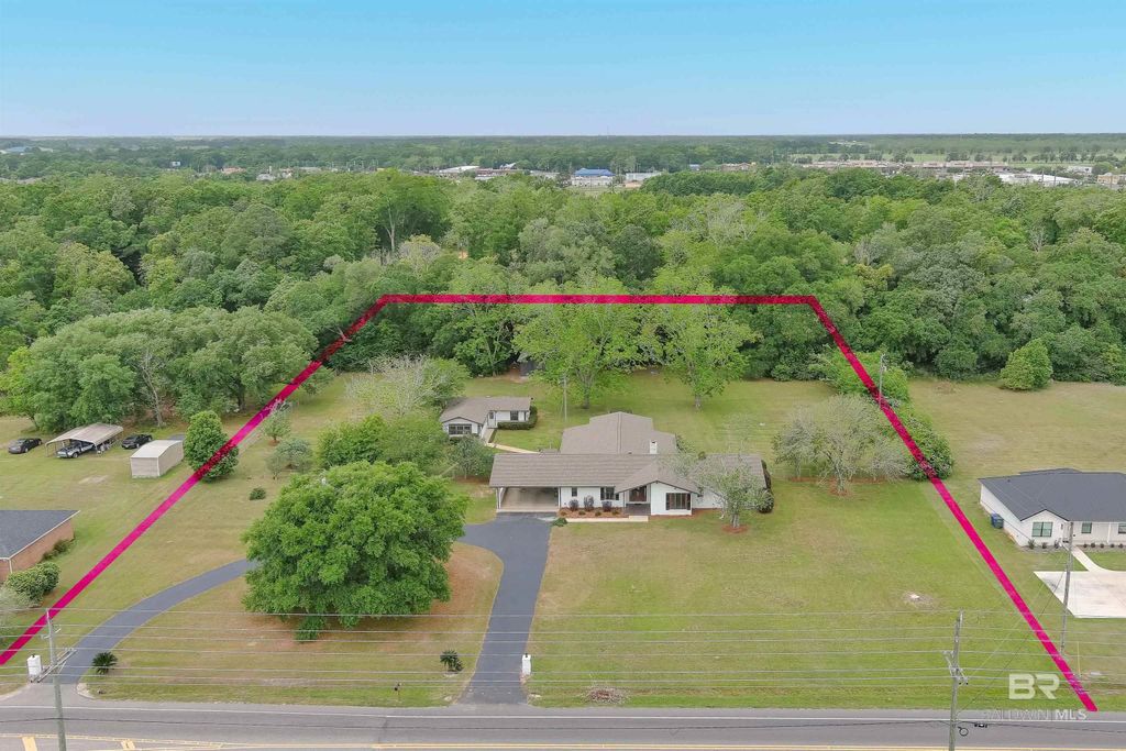 1410 S Juniper Street, Foley, AL 36535