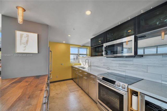 7929 West Dr 1501, North Bay Village, FL 33141