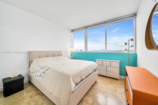 7929 West Dr 1501, North Bay Village, FL 33141