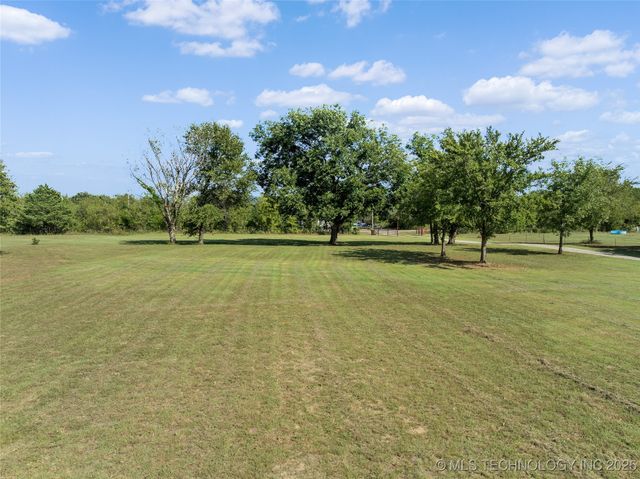5893 Newport, Lone Grove, OK 73443