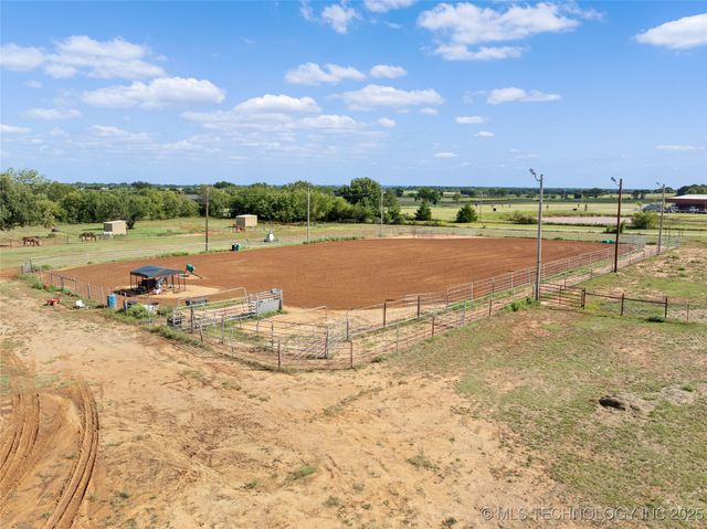 5893 Newport, Lone Grove, OK 73443