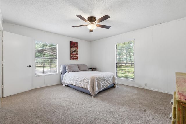 237 Brenda Lane, Gainesville, TX 76240