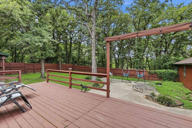 237 Brenda Lane, Gainesville, TX 76240