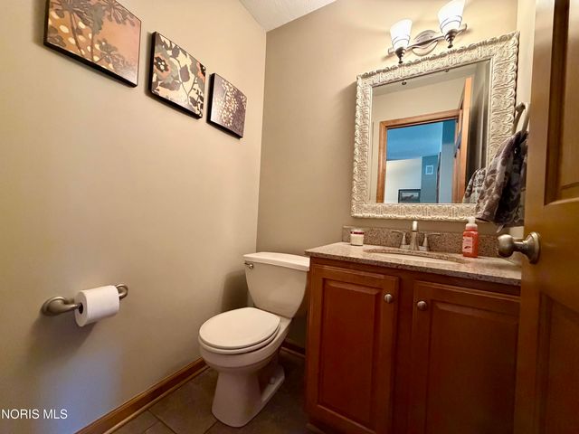 1470 Southridge Drive, Waterville, OH 43566