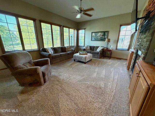 1470 Southridge Drive, Waterville, OH 43566