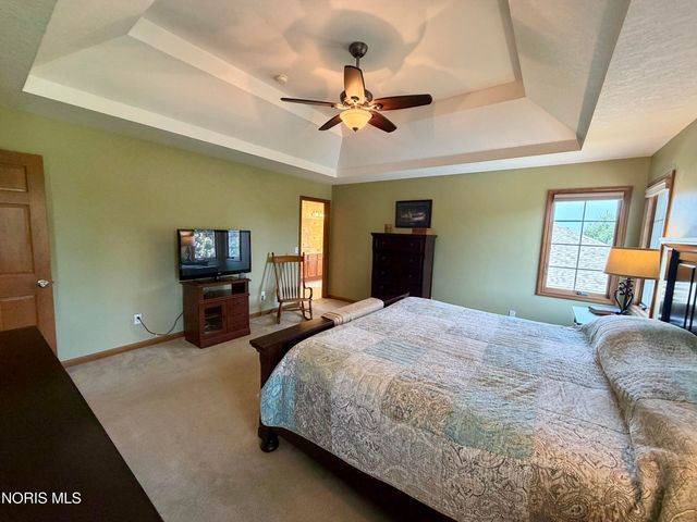 1470 Southridge Drive, Waterville, OH 43566