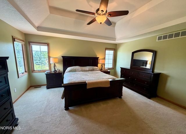 1470 Southridge Drive, Waterville, OH 43566