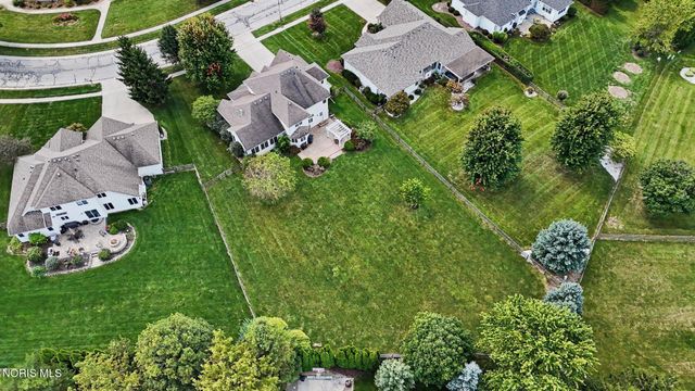 1470 Southridge Drive, Waterville, OH 43566