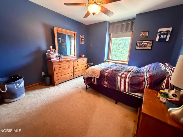 1470 Southridge Drive, Waterville, OH 43566