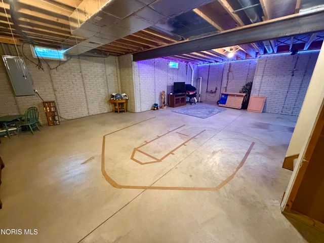 1470 Southridge Drive, Waterville, OH 43566