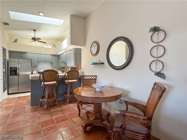 1042 Oak Forest DR, Naples, FL 34104