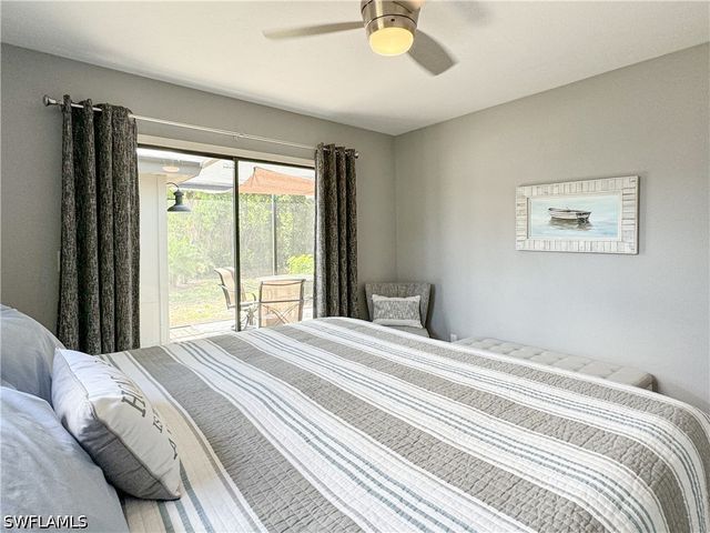 1042 Oak Forest DR, Naples, FL 34104