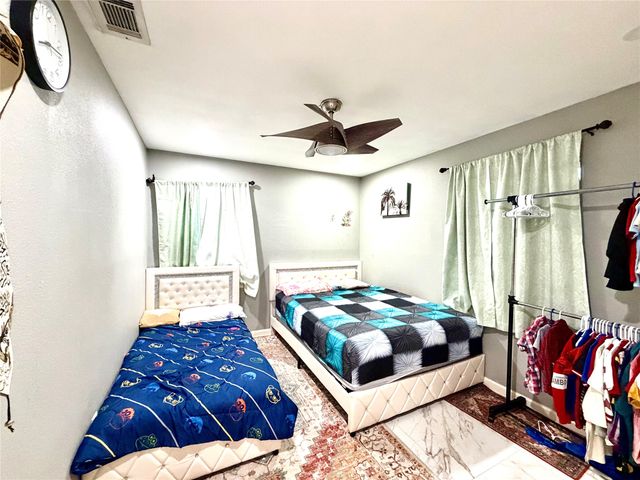 1209 Rosewood Hills Drive, Garland, TX 75040