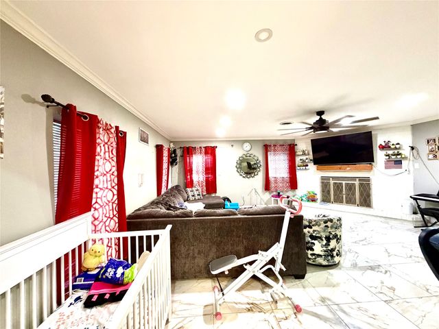 1209 Rosewood Hills Drive, Garland, TX 75040