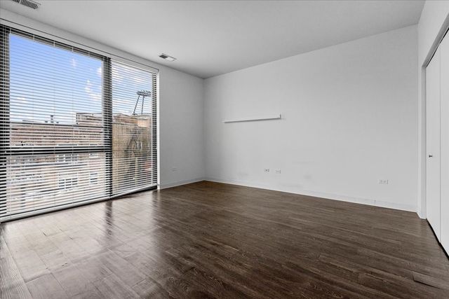 830 N Milwaukee Avenue 408, Chicago, IL 60642