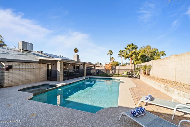 222 W WESCOTT Drive, Phoenix, AZ 85027