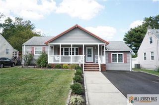 40 W Hill Road, Colonia, NJ 07067