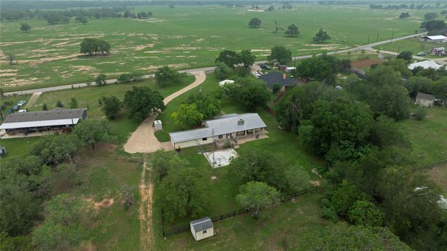 986 Shiloh RD, Bastrop, TX 78602