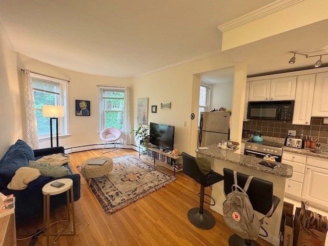 15-17 University Rd 31, Brookline, MA 02445