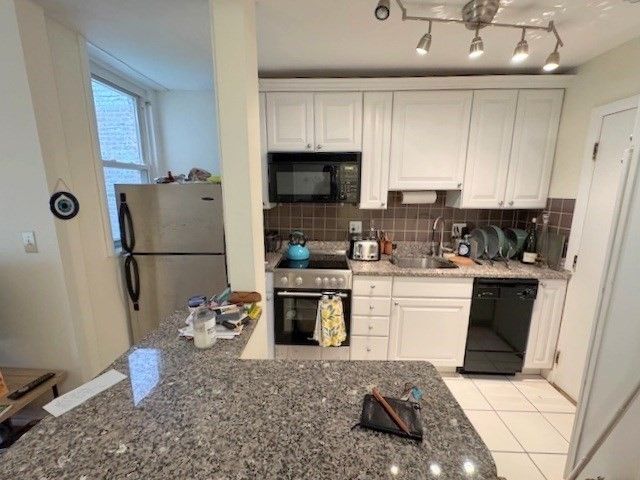 15-17 University Rd 31, Brookline, MA 02445