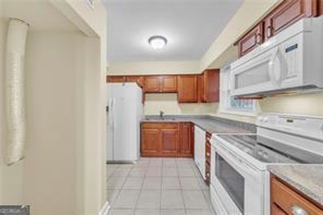3275 Abbeywood Drive, Decatur, GA 30034