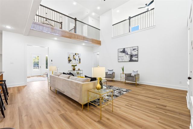 10913 Houston Drive, La Porte, TX 77571