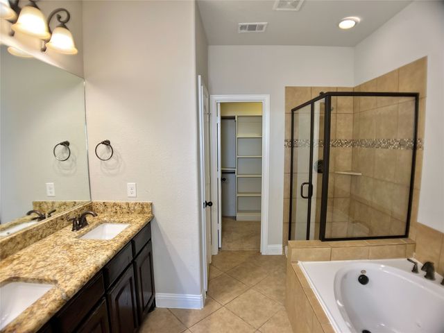 1525 Avenue A, Grand Prairie, TX 75051