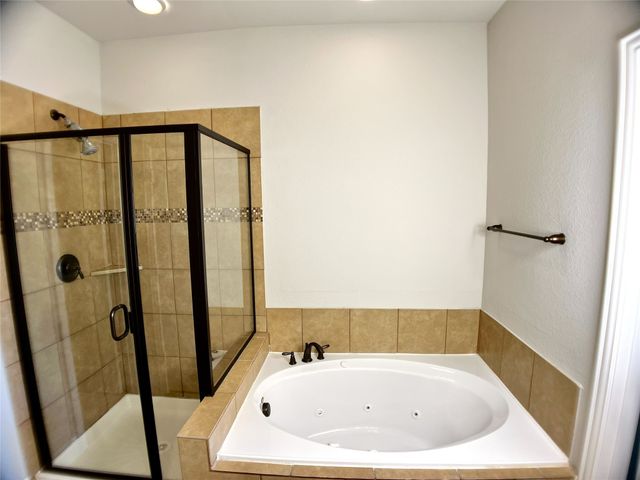 1525 Avenue A, Grand Prairie, TX 75051