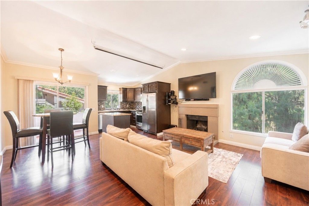 23201 Sherman Way G, West Hills, CA 91307