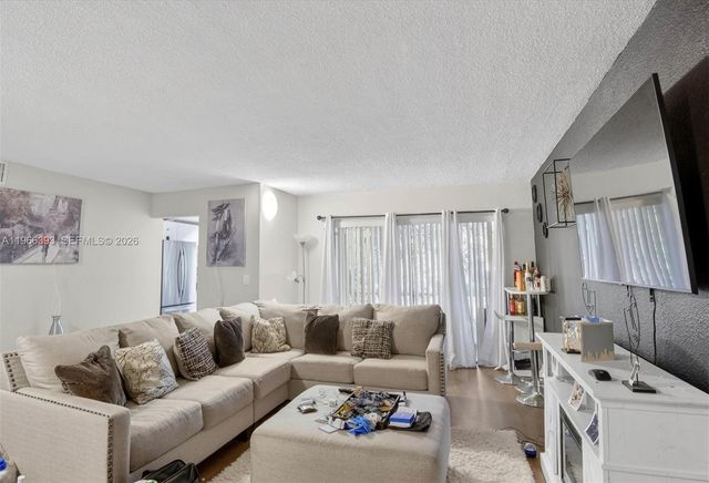 4141 NW 21st St 103, Lauderhill, FL 33313