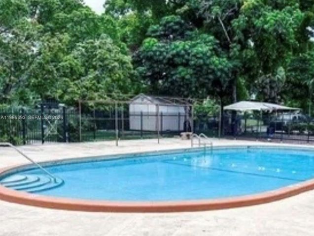 4141 NW 21st St 103, Lauderhill, FL 33313