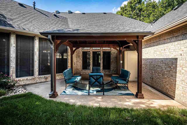 8004 NW Cheswick Ave, Lawton, OK 73505