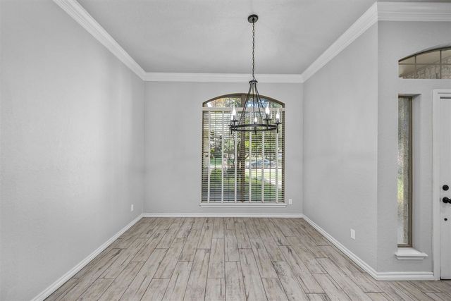 8004 NW Cheswick Ave, Lawton, OK 73505