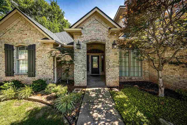 8004 NW Cheswick Ave, Lawton, OK 73505