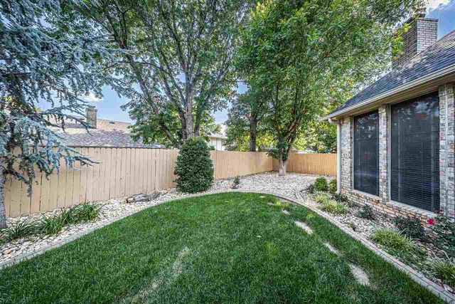 8004 NW Cheswick Ave, Lawton, OK 73505