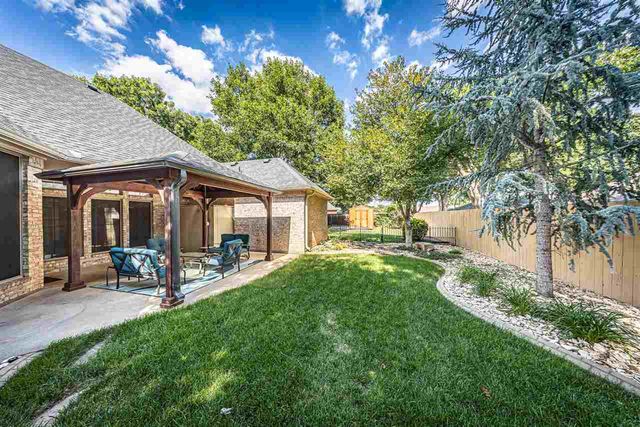 8004 NW Cheswick Ave, Lawton, OK 73505