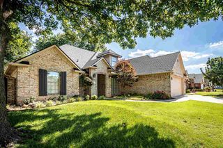 8004 NW Cheswick Ave, Lawton, OK 73505