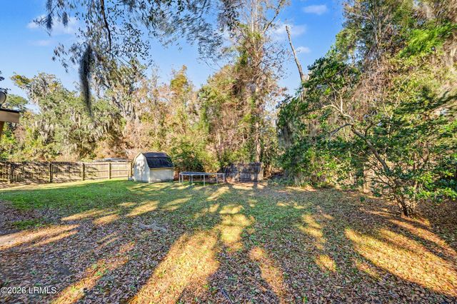 137 Bonaire Circle, Beaufort, SC 29906