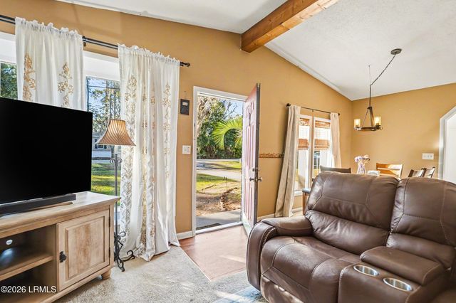137 Bonaire Circle, Beaufort, SC 29906