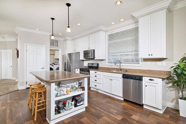 7024 San Bartolo 19 A, Carlsbad, CA 92011