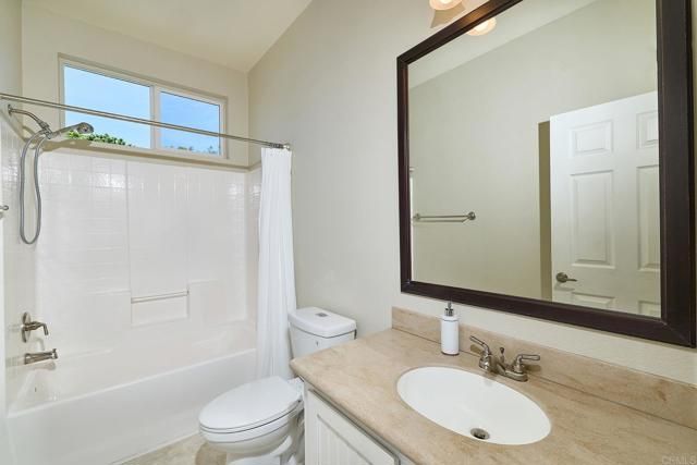 7024 San Bartolo 19 A, Carlsbad, CA 92011