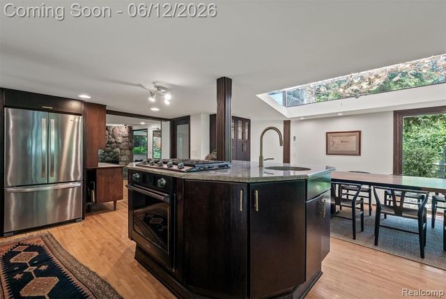 3954 N Ellamae Road, Oakland, MI 48363