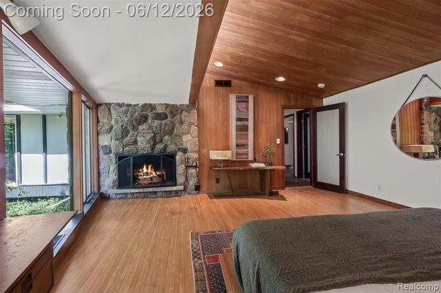 3954 N Ellamae Road, Oakland, MI 48363