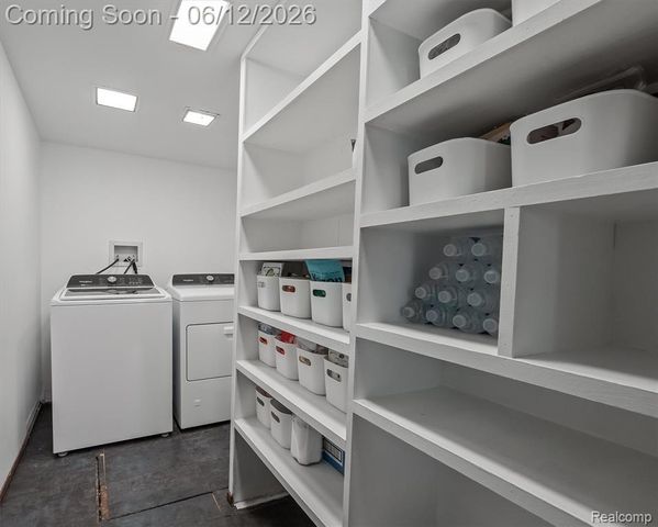 3954 N Ellamae Road, Oakland, MI 48363