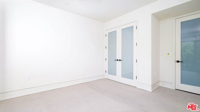 225 S Hamilton Drive 102, Beverly Hills, CA 90211