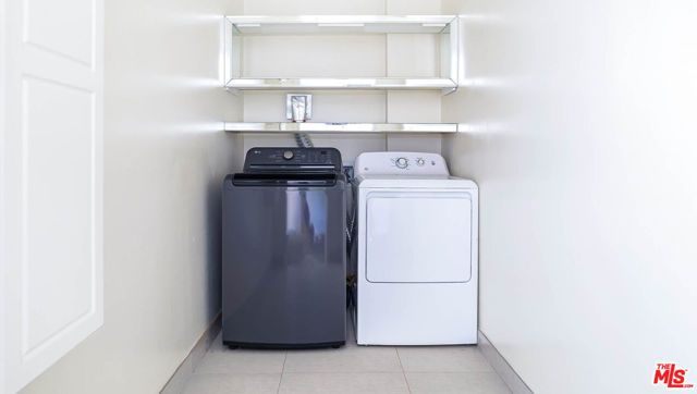 225 S Hamilton Drive 102, Beverly Hills, CA 90211