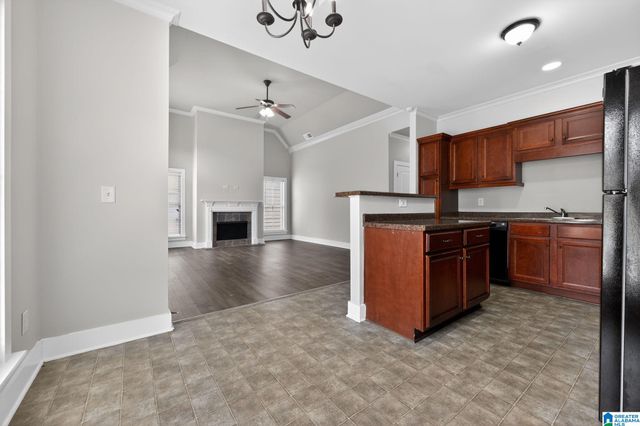 121 KINGSTON COURT, Birmingham, AL 35211