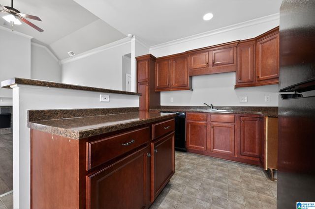 121 KINGSTON COURT, Birmingham, AL 35211