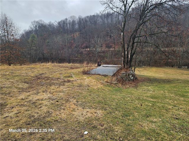 233 Main St, Bruin Boro, PA 16022