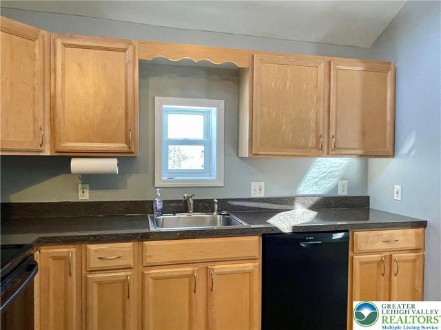 1264 Tilghman Street, Emmaus Boro, PA 18049